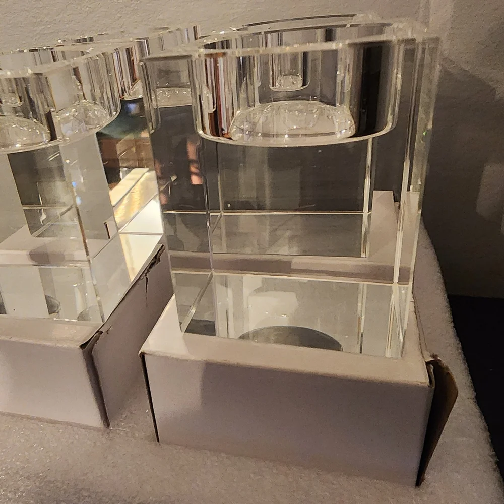 4 Pcs Clear Crystal 2×2×2.4 